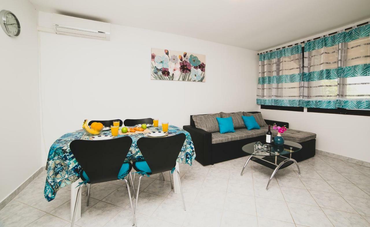 Serenity By The Sea #2 - Private Terrace Vrsi Exterior foto